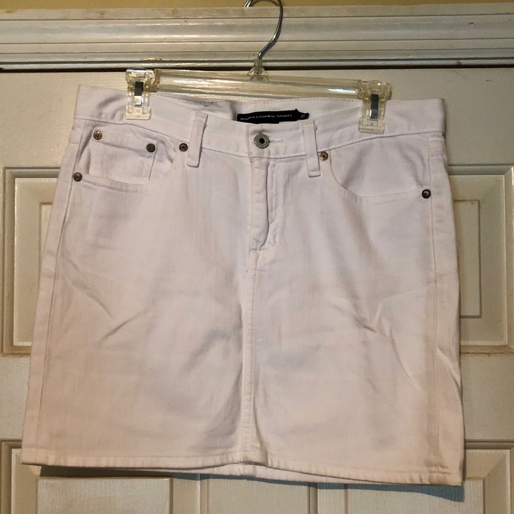 White denim skirt